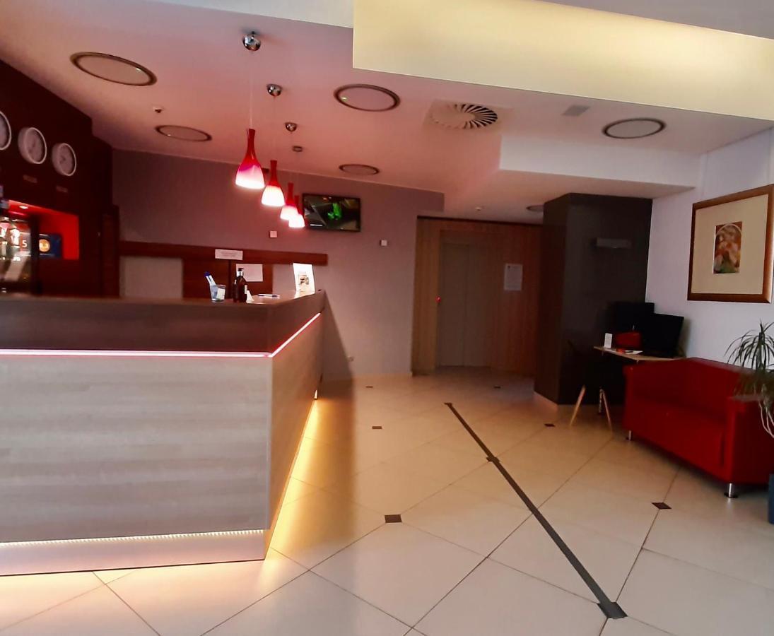 Poleczki Apartamentų viešbutis Warsaw
