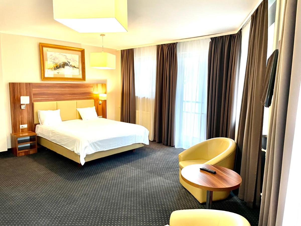 Poleczki Apartamentų viešbutis Warsaw