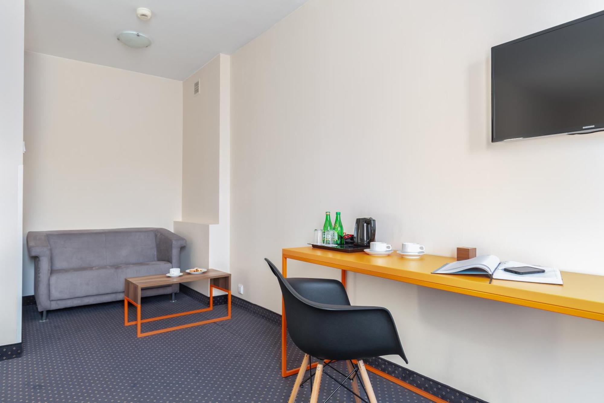 Poleczki Aparthotel *